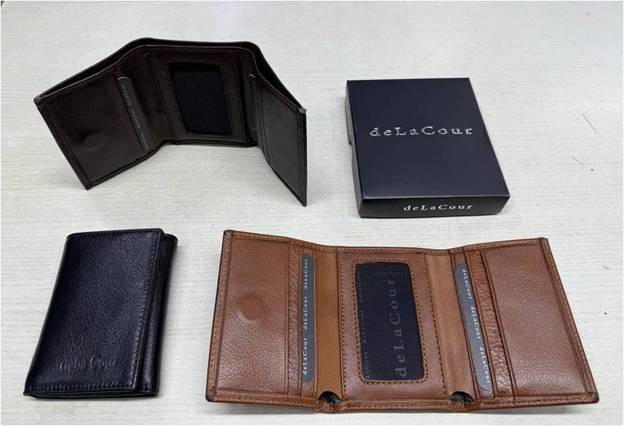 DELACOUR Deri Kredi Kartlık - Mıknatıslı Model 505